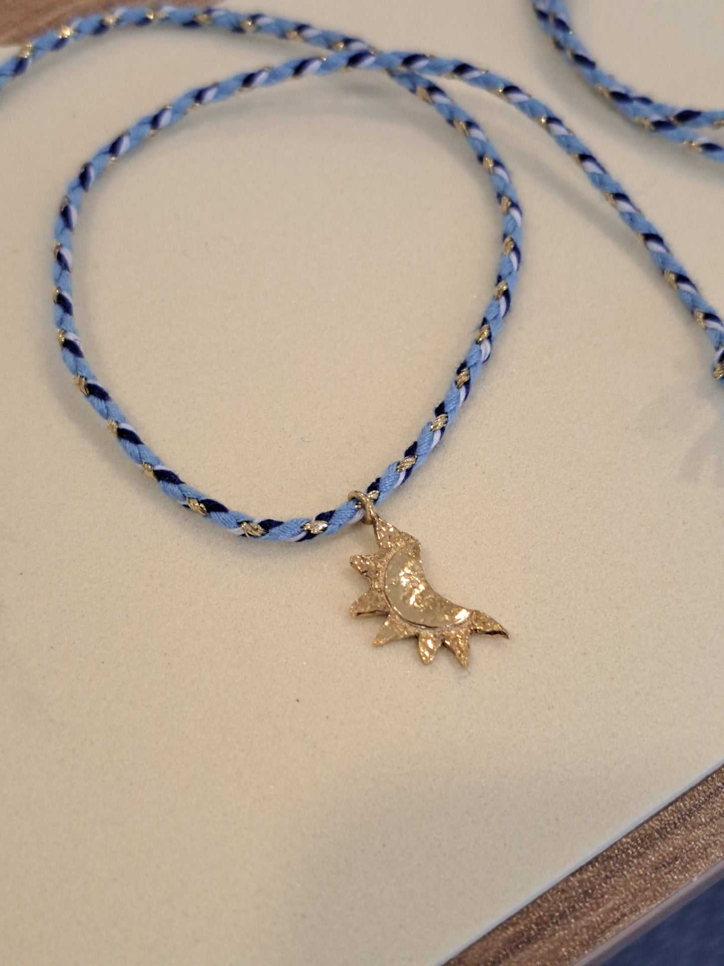 Pendentes Celestiais