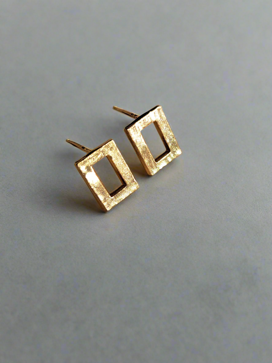 Portrait earrings